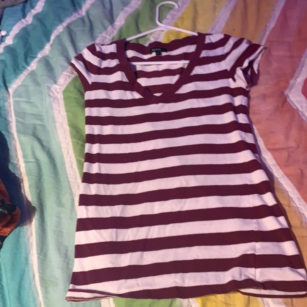 Maroon and white shirt with V-neck